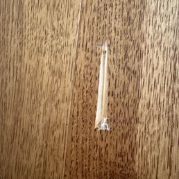 This is the scratch they made on my brand new floor at time of delivery. No shoes cover, or gloves