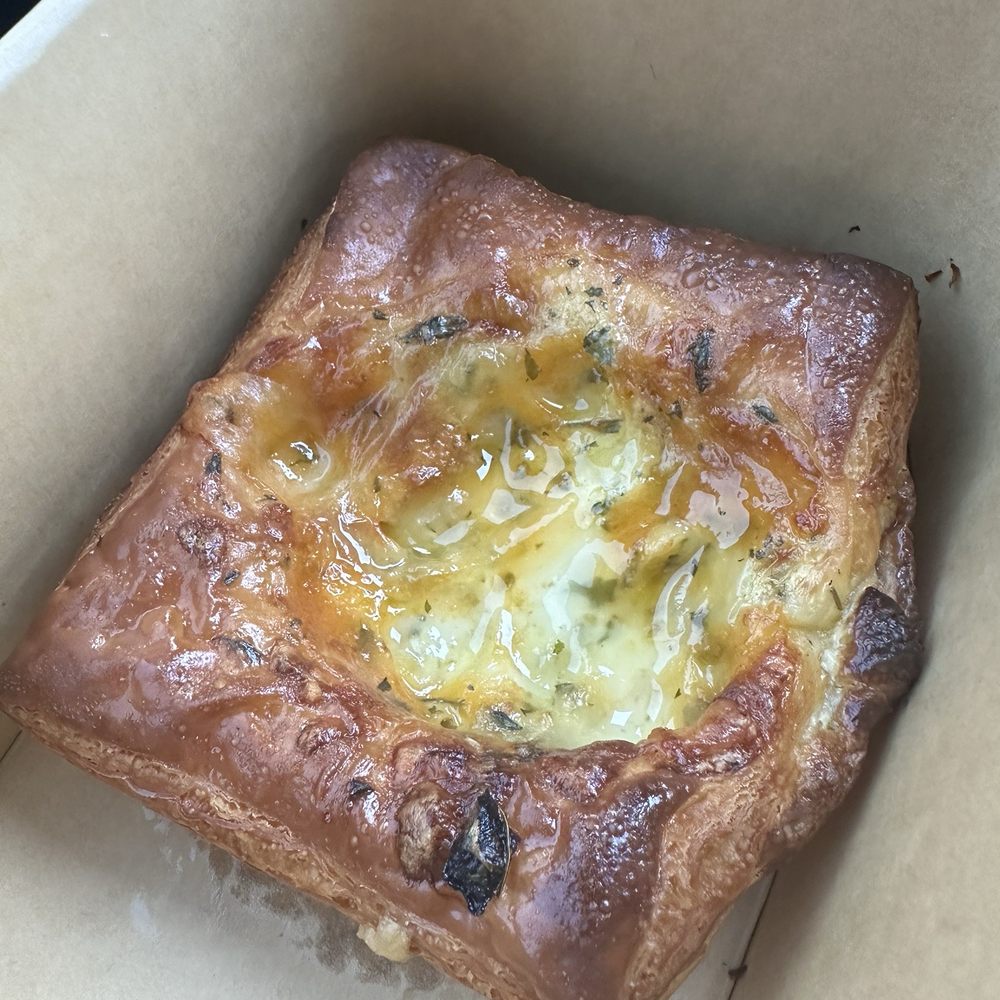The Saucy Cup - Four cheese quiche - Coffee & Tea Near Me - Wayne, New Jersey