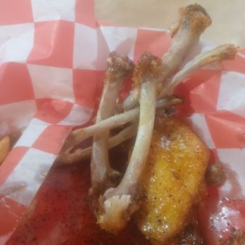 Smitty's Sistrunk - Chicken Wings Near Me - Fort Lauderdale, Florida Smitty's Sistrunk - Chicken Wings Near Me - Fort Lauderdale, Florida