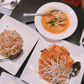 BKNY Thai Restaurant - Pad Thai, Pineapple Fried Rice, Panang Curry - Thai Near Me - Bayside, New York