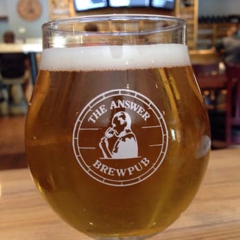 The Answer Brewpub - Hedina Hefeweiss with Hallertau Hops (Answer Brew) - Vietnamese Near Me - Richmond, Virginia
