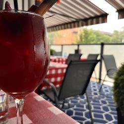 Cafe Amore Bistro