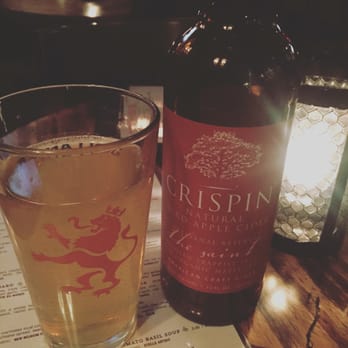 Café Hollander Hilldale - HUGE cider! - American Near Me - Madison, Wisconsin