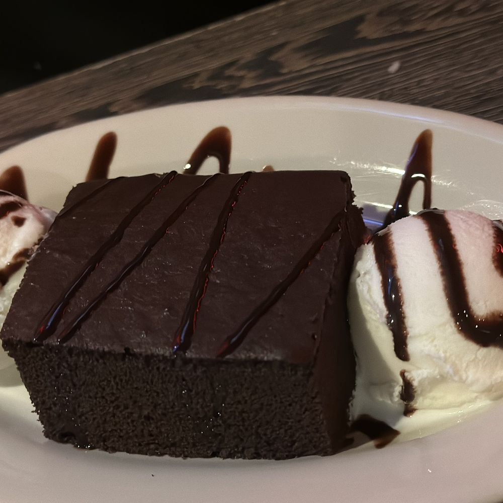 CocoCabana Bar & Grill - Brownie and ice cream. So yummy. Not to sweet, - Latin American Near Me - Greenacres, Florida