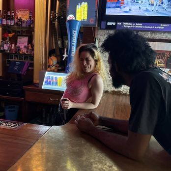 Coyote Ugly - Post success - Dive Bars Near Me - New York, New York