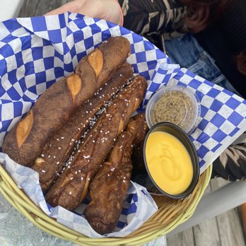 Martell's Tiki Bar - Pretzel bites - Tiki Bars Near Me - Point Pleasant, New Jersey