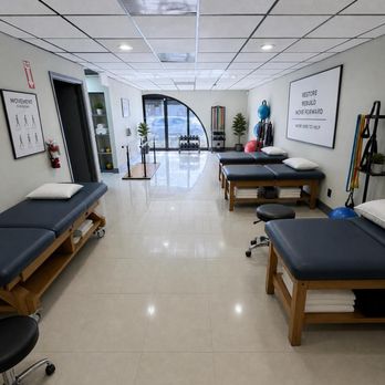 Loftus Medical Suites - BW Room - Shared Office Spaces Near Me - Coconut Creek, Florida Loftus Medical Suites - BW Room - Shared Office Spaces Near Me - Coconut Creek, Florida