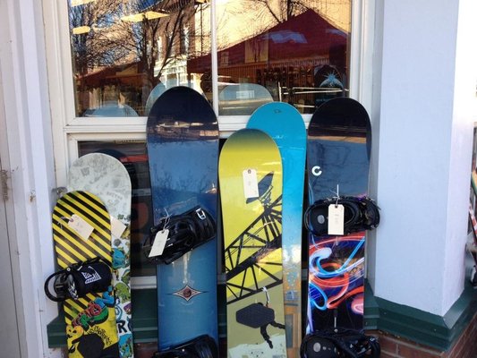 Omer and Bob's by null