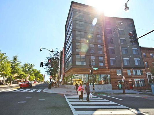 Fahrenheit Apartments by null