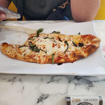 Sunshine Diner - Flatbread pizza - Breakfast & Brunch Near Me - Orlando, Florida Sunshine Diner - Flatbread pizza - Breakfast & Brunch Near Me - Orlando, Florida
