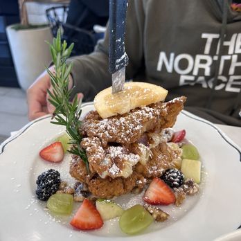 Sweet Maple - Chicken croffle - Breakfast & Brunch Near Me - Cupertino, California Sweet Maple - Chicken croffle - Breakfast & Brunch Near Me - Cupertino, California