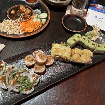 Blue Sushi Sake Grill - Sushi Bars Near Me - Chicago, Illinois Blue Sushi Sake Grill - Sushi Bars Near Me - Chicago, Illinois