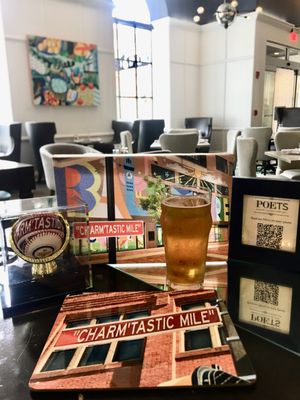 Poets Modern Cocktails & Eats by null