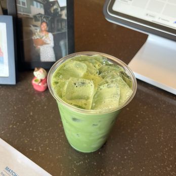 Reinne’s Place - Iced Matcha latte--excellent - Coffee & Tea Near Me - Long Beach, California Reinne’s Place - Iced Matcha latte--excellent - Coffee & Tea Near Me - Long Beach, California