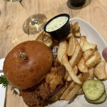 The Scarecrow Tavern - Fish sandwich - American Near Me - Bartlett, New Hampshire
