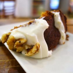 Dulce de leche Jesus - @endoedibles on Instagram for more Carrot Cake with Cream Cheese Frosting