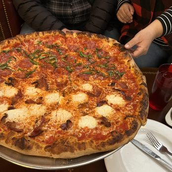Rosalee’s Pizzeria - 1/2 soprasetta & basil and bacon & ricotta - delish!! - Pizza Near Me - Longmont, Colorado