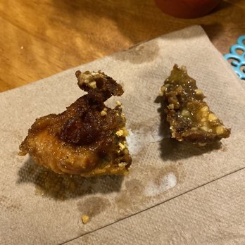 Pullella's Pizza Parlor - LIKE WTF IS THIS. THIS COUNTED AS 2 WINGS - Pizza Near Me - Lindenwold, New Jersey Pullella's Pizza Parlor - LIKE WTF IS THIS. THIS COUNTED AS 2 WINGS - Pizza Near Me - Lindenwold, New Jersey