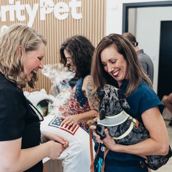 PriorityPet Urgent Care - Veterinarians Near Me - Germantown, Tennessee PriorityPet Urgent Care - Veterinarians Near Me - Germantown, Tennessee