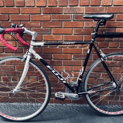 R Community Bikes