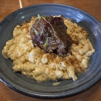 Twisted Fire - Short Rib Mac - New American Near Me - Oconomowoc, Wisconsin
