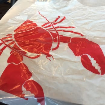 Stinkin Crawfish - Bibs @ Stinkin Crawfish in Downey (1/9/15) - Cajun/Creole Near Me - Downey, California Stinkin Crawfish - Bibs @ Stinkin Crawfish in Downey (1/9/15) - Cajun/Creole Near Me - Downey, California