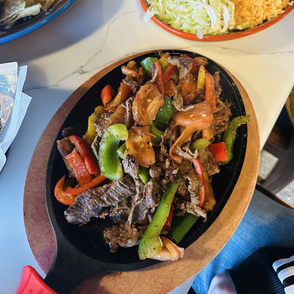 Taqueria Los Patrones Logo