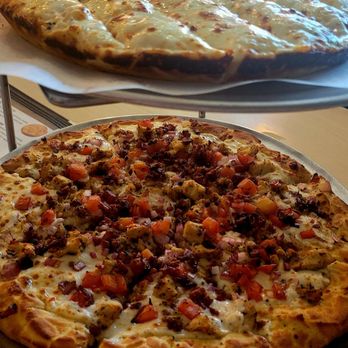 Cross Roads Pizza & Pub - Our pizza and bread sticks - Pizza Near Me - Rocklin, California