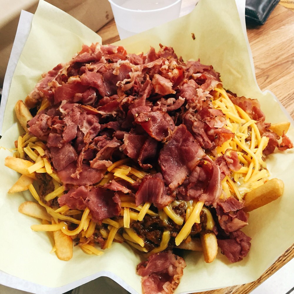 The Hat - Pastrami Chili Cheese Fries! - American Near Me - Temple City, California