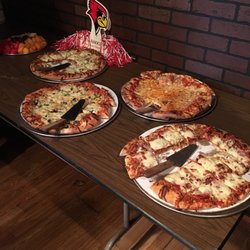 Pizza, Pizza n more Pizza!