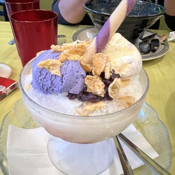 Quatro Asian Bistro - Halo halo - Asian Fusion Near Me - Canmore, Alberta Quatro Asian Bistro - Halo halo - Asian Fusion Near Me - Canmore, Alberta