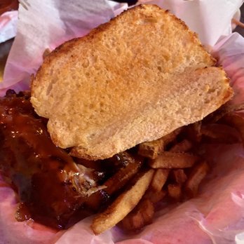 Ziffle's Rib Bar - Rib basket - Barbeque Near Me - Fort Wayne, Indiana