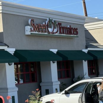 Sweet Tomatoes - Outside restaurant - Buffets Near Me - Tucson, Arizona