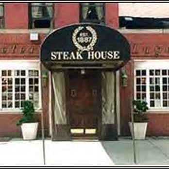 Peter Luger - Steakhouses Near Me - Brooklyn, New York