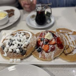 Scrambler Cafe Princeton - Pancake flight