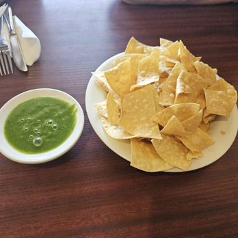 La Cueva Mex Grill - Complimentary Chips and Salsa. Their green salsa was so delicious! - Mexican Near Me - Saratoga, California