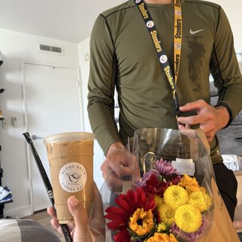 Aloha Brew Coffee Bar - Shaka - Coffee & Tea Near Me - Ewa Beach, Hawaii