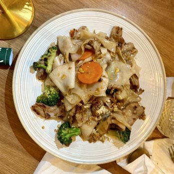 Thai's Thumbz - Pad See Ew - Thai Near Me - Sugar Land, Texas