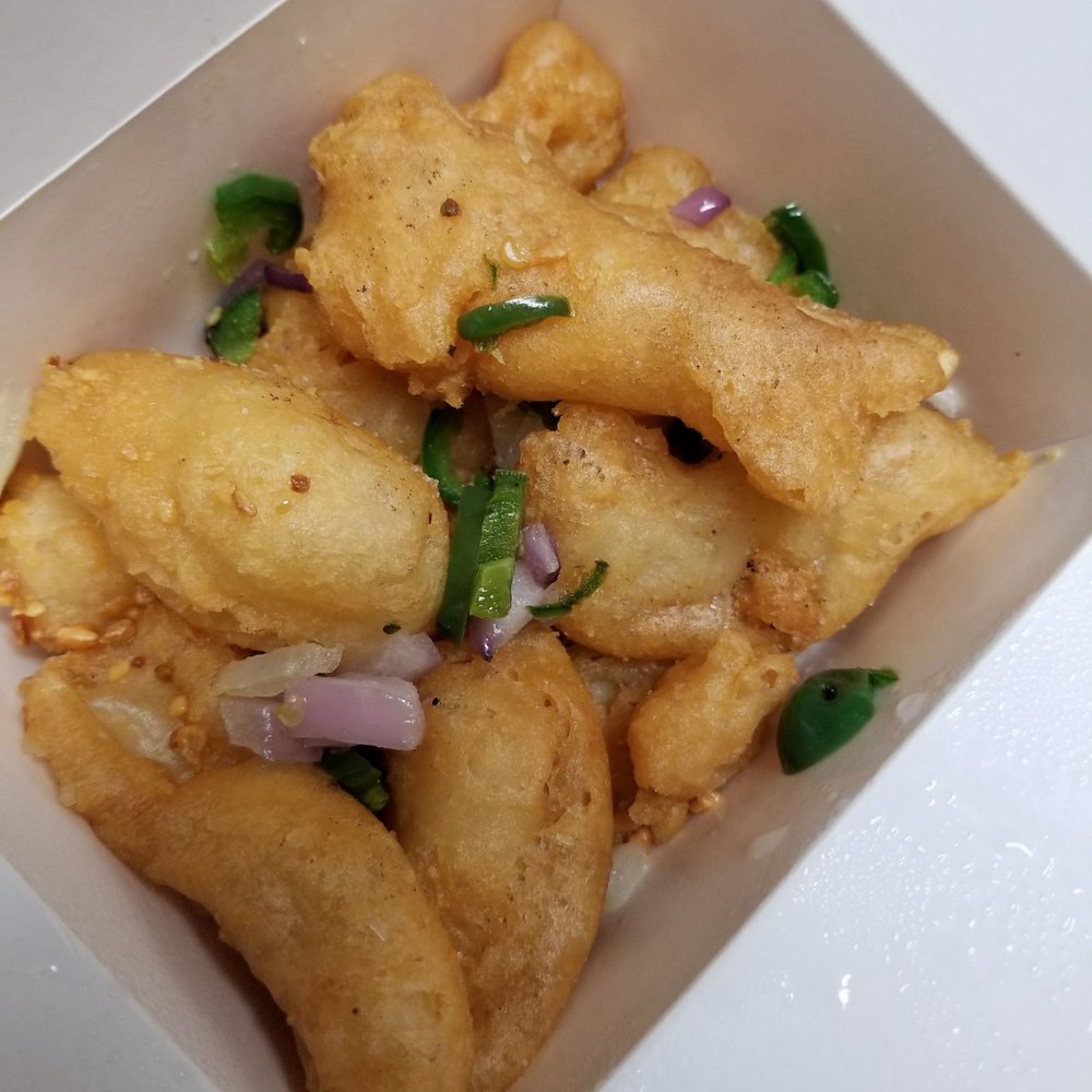 Feast - Salt & pepper fried calamari (minus 2 pieces that I ate) - Hong Kong Style Cafe Near Me - Davis, California Feast - Salt & pepper fried calamari (minus 2 pieces that I ate) - Hong Kong Style Cafe Near Me - Davis, California