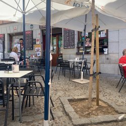 Virtudes - Outdoor seating.