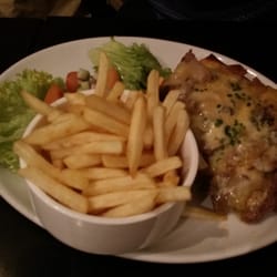 Montys On The Barbican - Steak and blue cheese with hob-hot chips and salad