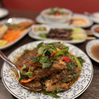 Thai Favorite Cuisine
