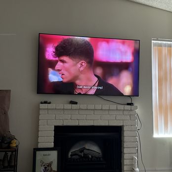 Call Curtis - Don't mind our cords - TV Mounting Near Me
