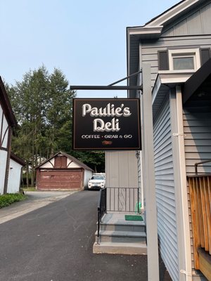 Paulie’s Deli by null