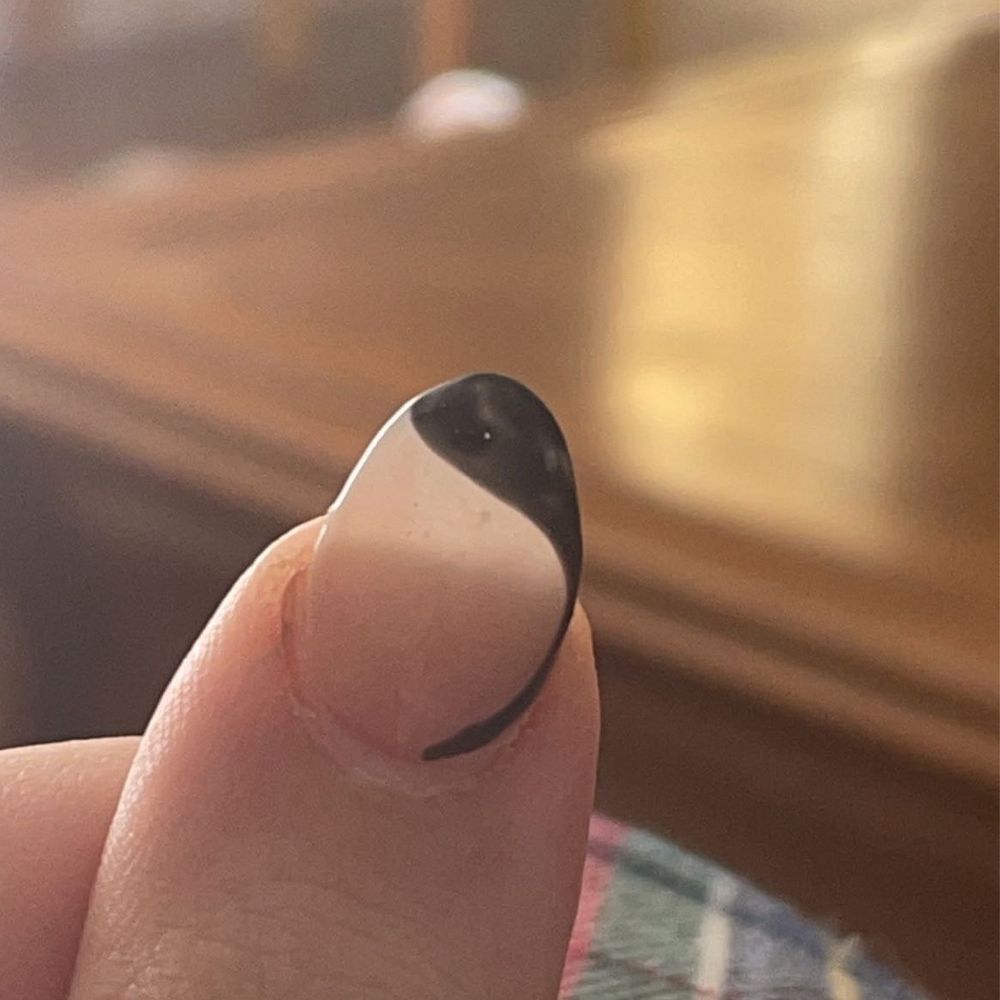 New Star Nail Spa - here you can see that she only used one coat and the polish is very much transparent - Nail Salons Near Me - Manteca, California New Star Nail Spa - here you can see that she only used one coat and the polish is very much transparent - Nail Salons Near Me - Manteca, California