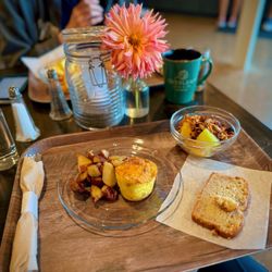 Overleaf Lodge & Spa - Breakfast spread on day one of our stay! Magnificent!