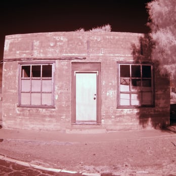 Kelso Depot - Old building across from the depot - Landmarks & Historical Buildings Near Me - Kelso, California