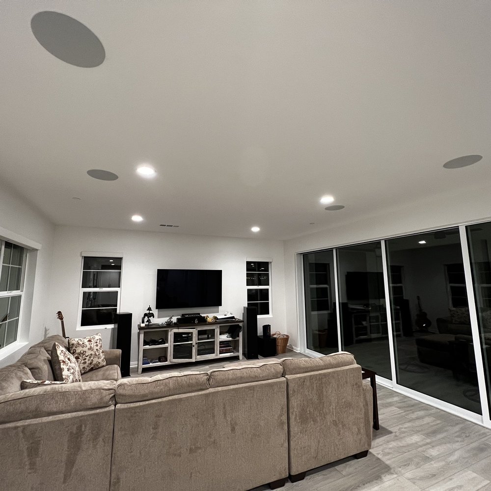 Superior HDTV Installation - Surround Sound - Home Theatre Installation Near Me - Dana Point, California Superior HDTV Installation - Surround Sound - Home Theatre Installation Near Me - Dana Point, California