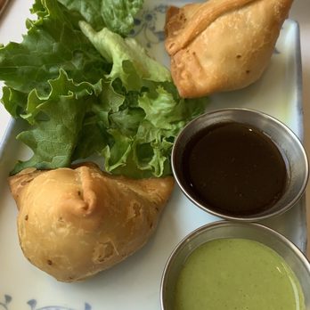 Bombay Palace - Samosas - stuffed mashed potatoe type of filling with peas & with a nice crunch. - Indian Near Me - Honolulu, Hawaii