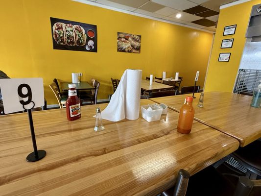 Taqueria Mi Tia by null